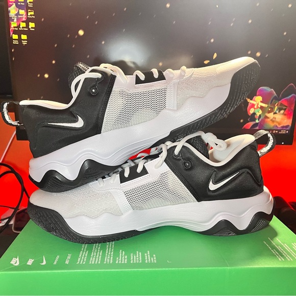 Giannis Immortality 3 - Men’s size 12 - Picture 2 of 5